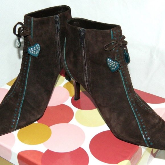 Richard Tyler Brown Suede Ankle Boots with Teal Detail, US Sz. 6 1/2 w/box - Picture 2 of 12